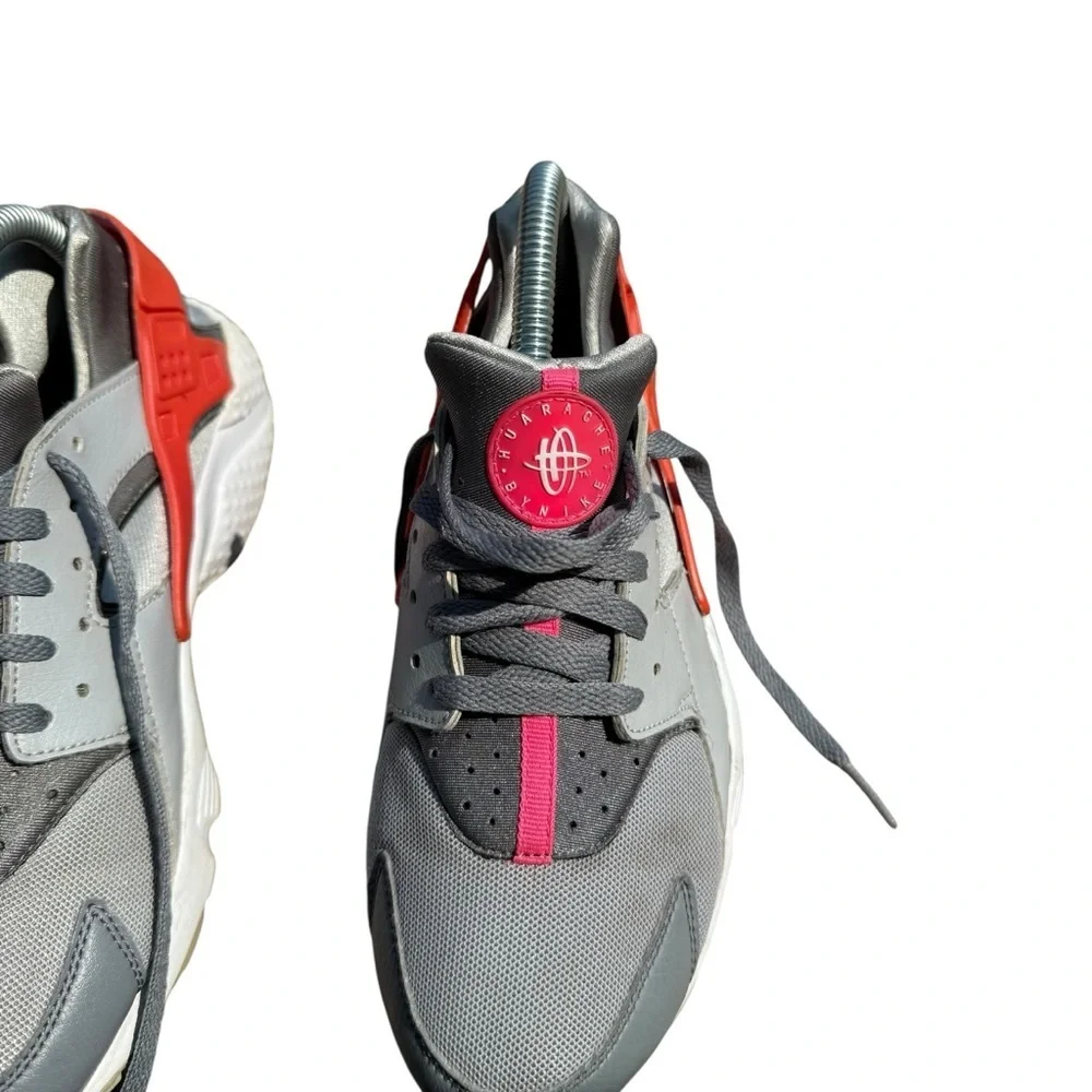Nike Air Huarache Sneakers Size 7Y